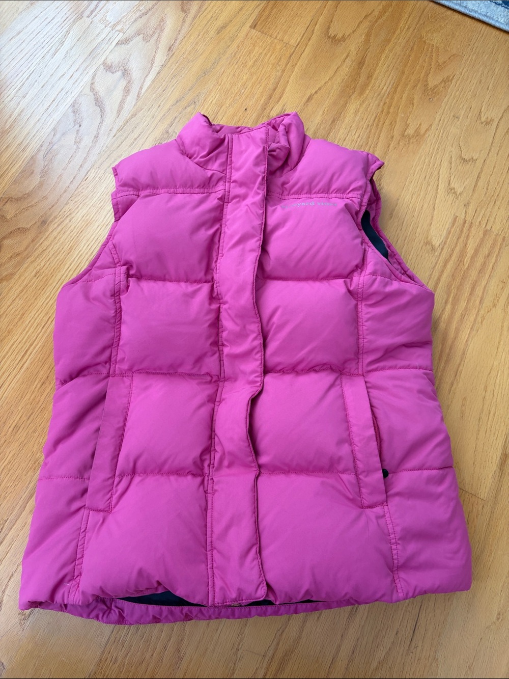 Vineyard vines women’s puffer vest hot pink size small